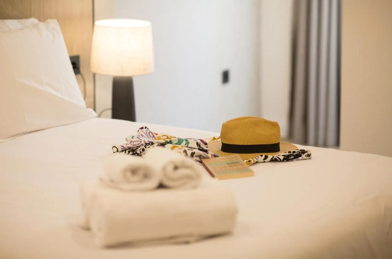 Apartamentos Málaga Premium - Calle San Telmo 0*,  Spagna
