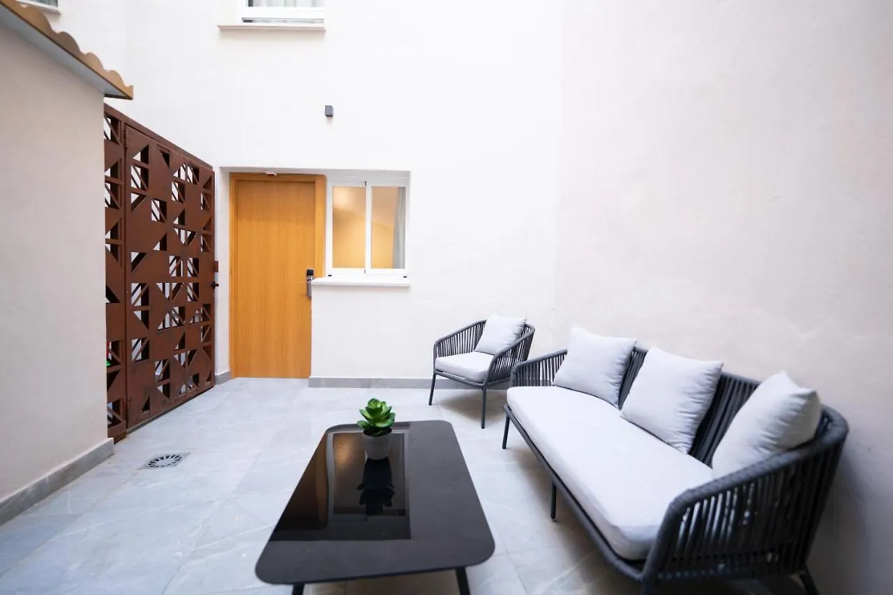 Apartamentos Málaga Premium - Calle San Telmo