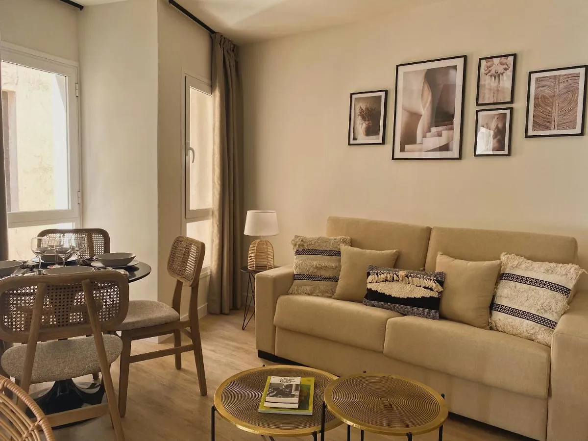 Apartamentos Malaga Premium - Calle San Telmo